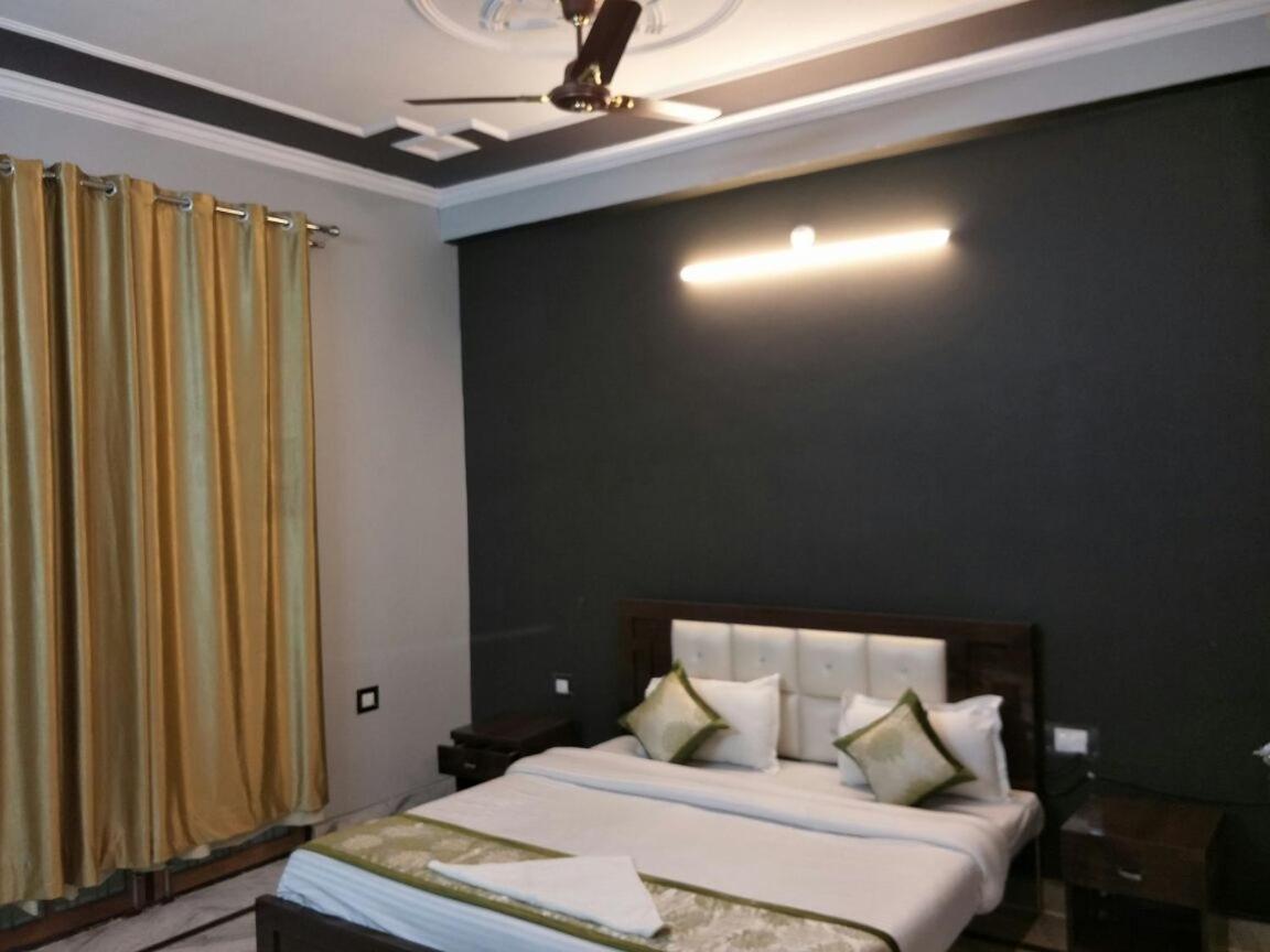 Surabhi Garden Inn Lucknow Exterior photo