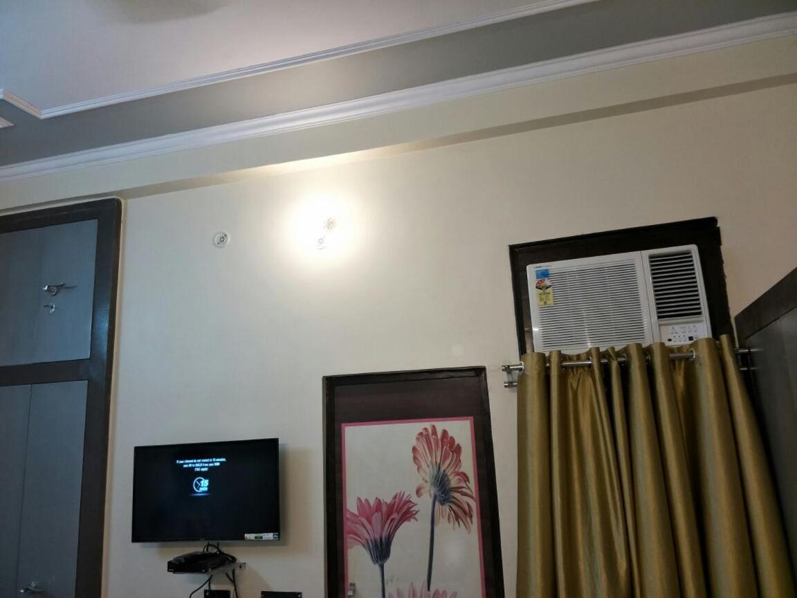 Surabhi Garden Inn Lucknow Exterior photo