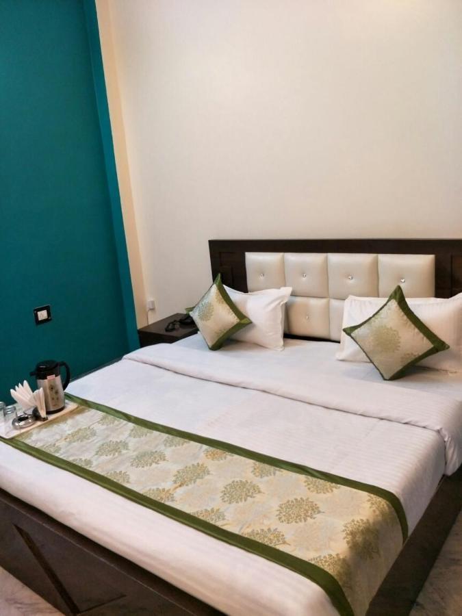 Surabhi Garden Inn Lucknow Exterior photo